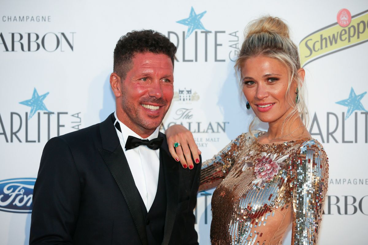 Carla Pereyra anima a su esposo Diego Simeone y al Atlético de Madrid desde Argentina