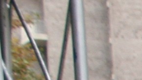 Este miércoles en el Bajo Manhattan grupos de empleados de 'laundries' industriales pidieron auxilio.