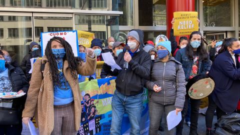 A propósito del día de Acción de Gracias, los trabajadores denuncian las disparidades en la ciudad.