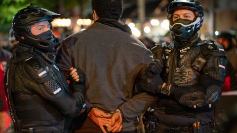 Al menos 50 personas han sido arrestadas en las primeras jornadas de protestas post electorales en la ciudad de Nueva York.