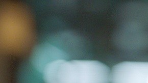 Los platillos destacados en el menú son dos hamburguesas de pollo crujiente.