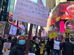 Buscan limitar poderes "autoritarios" del gobernador de Nueva York en la pandemia
