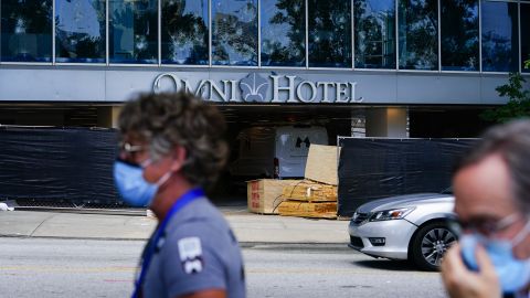 Los hoteles Omni recibieron $77 millones de dólares en fondos del PPP