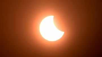 Un eclipse total es la ocasión perfecta para observar la corona solar.