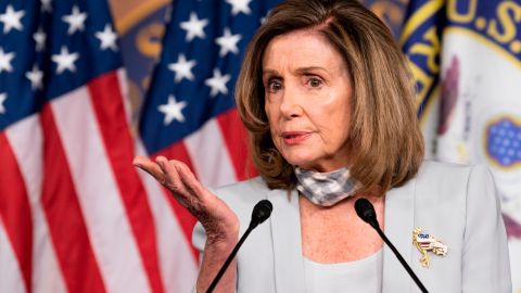 La presidenta de la Cámara de Representantes, Nancy Pelosi (California).