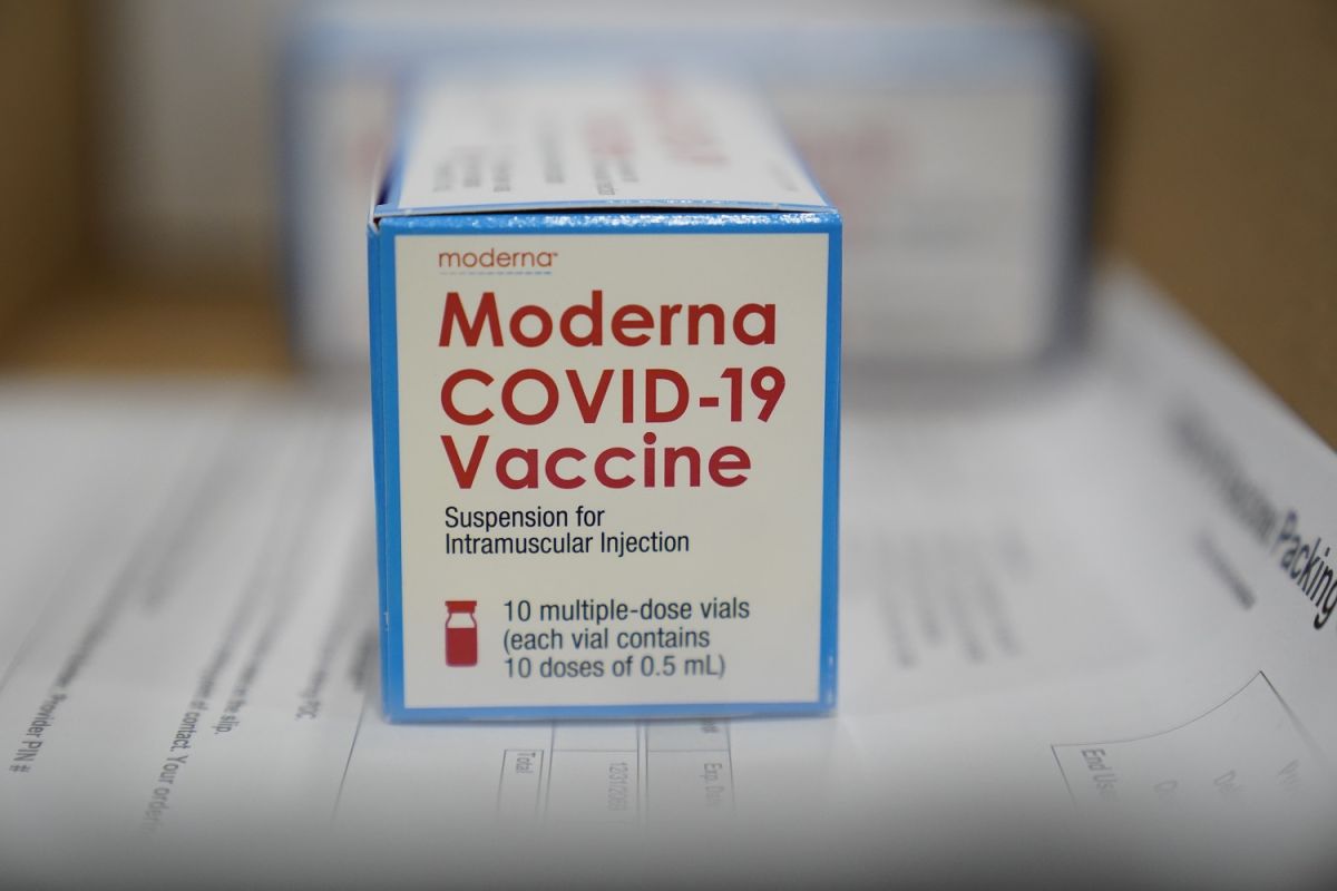 La vacuna de Moderna.