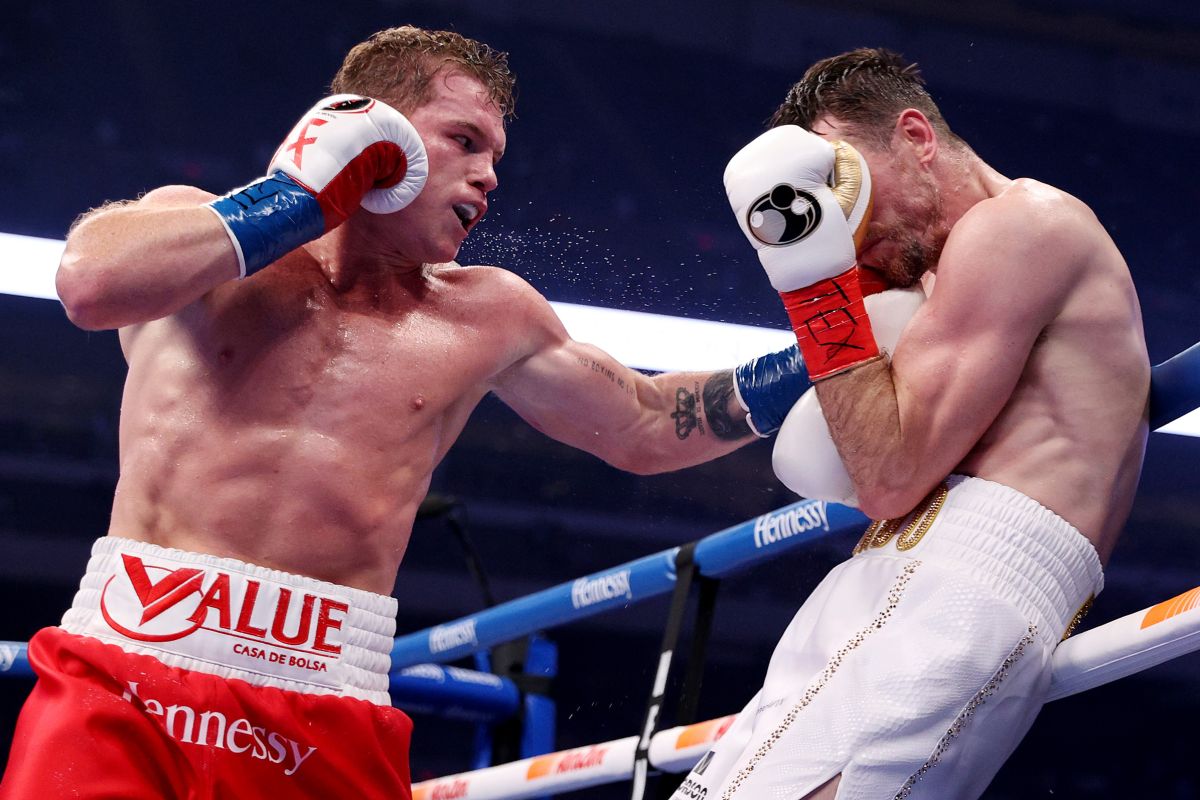 Canelo Alvarez Easily Defeats Callum Smith And The Memes Of His Detractors Appear Digis Mak