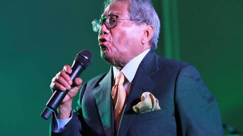 Armando Manzanero.