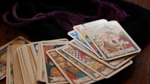 Hizo del tarot su negocio.