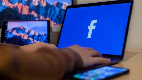 Facebook lanzará herramienta de pago para interactuar con las celebridades