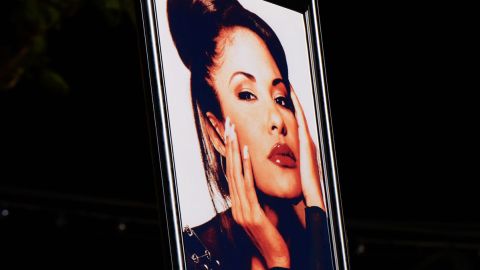 Hasta la fecha, Selena es una de las artistas latinas más vendidas de todos los tiempos.