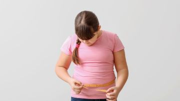 Evita imponer a los niños dietas restrictivas y los regímenes de ejercicio excesivo.