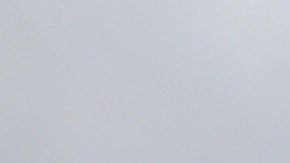 La Guardia Nacional patrulla el Capitolio, rodeado por cercas y barreras.