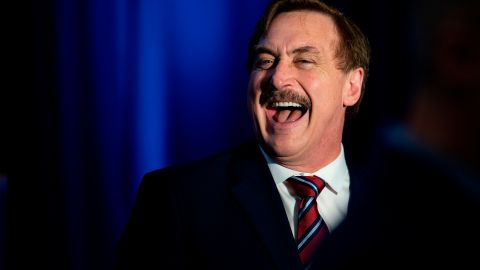 Twitter suspende de manera permanente la cuenta del Mike Lindell, CEO de MyPillow