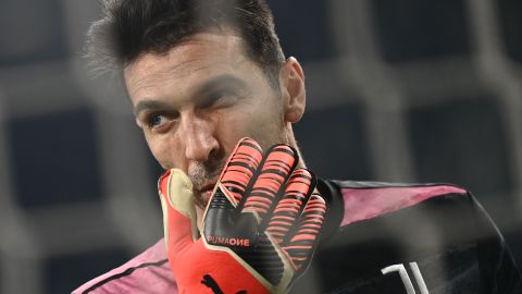 Gianluigi Buffon está siendo investigado por un comentario blasfemo.