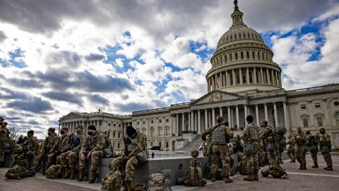 El Capitolio ahora es vigilado como una fortaleza.