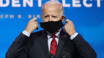 El presidente electo Joe Biden considera prioritario el uso de máscara contra la pandemia de coronavirus.