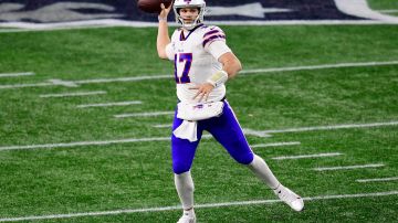Josh Allen, quarterback estrella de los Bills de Buffalo.