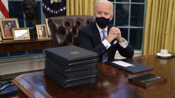 Joe Biden en su nuevo despacho.