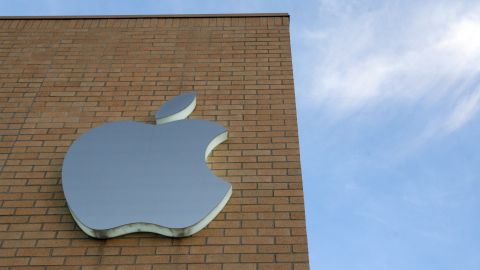 Cierran de manera temporal las tiendas Apple en Texas por coronavirus