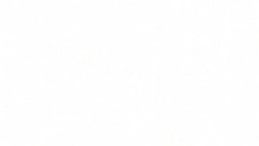 El botón estaba en la caja de madera al lado del teléfono.