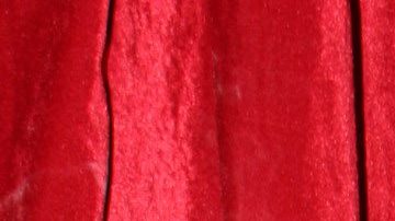 Lis Vega se quitó el calzón y exhibi sus caderas al desnudo