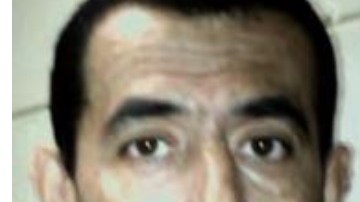 El FBI ofrece recompensa por información sobre los acusados,