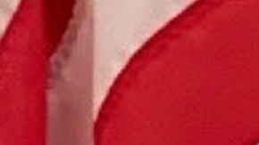 Ritchie Torres, a la entrada de su oficina, la misma que alguna vez ocupó John F. Kennedy.