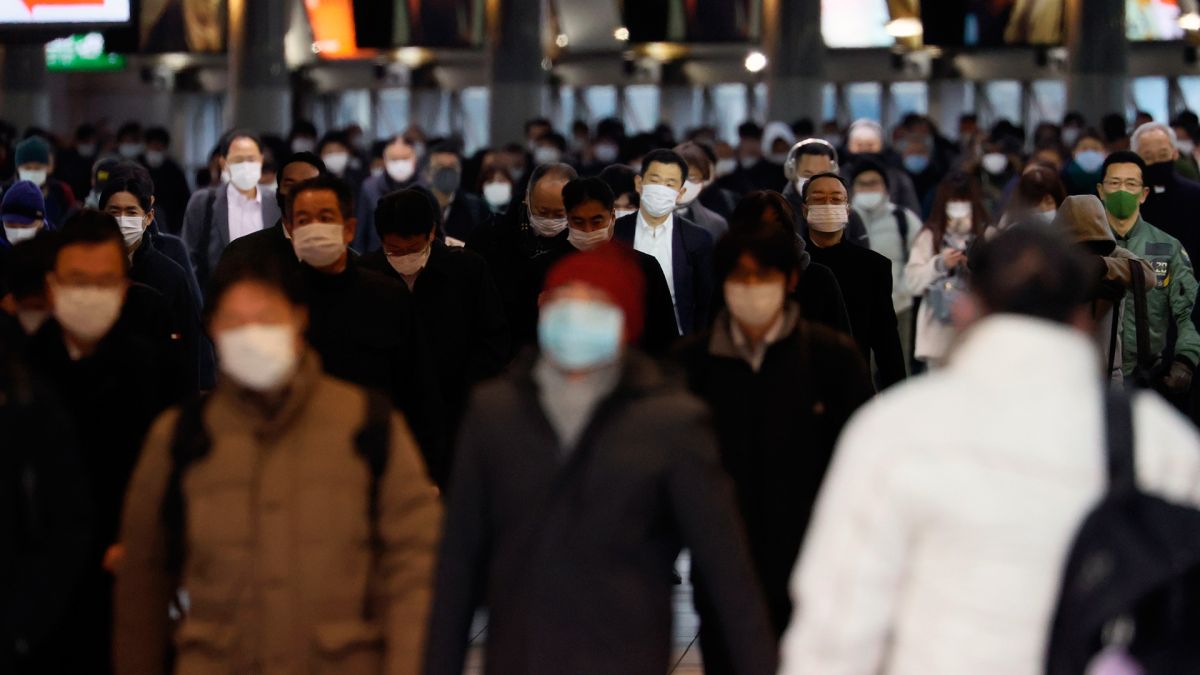 Japón declara la emergencia sanitaria en Tokio ante el récord de contagios