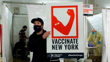 La mayoría de los sitios de vacunación en NYC tuvieron que ser cerrados esta semana por la escasez de dosis.