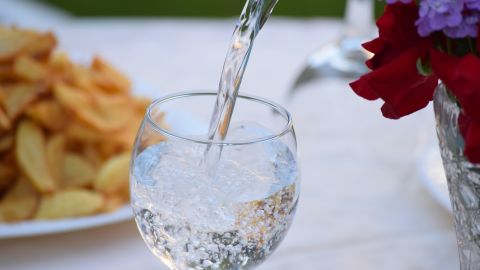Agua con gas