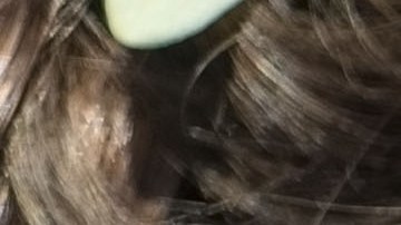 Debido a las restricciones por el COVID-19, nadie pudo viajar a su boda.