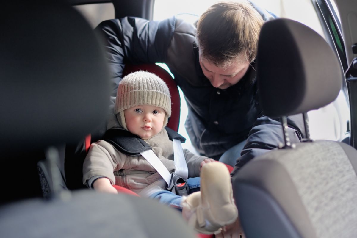 La elección de la silla de bebé para tu auto es una de las cosas que debes saber hacer.