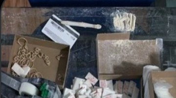 3 mujeres y un hombre hispanos caen con miles de dólares en heroína y fentanilo en Queens