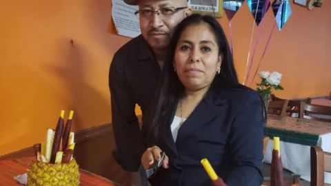 Edward Alonso Castillo, junto a su pareja Rocío Molina, es un residente de Queens.