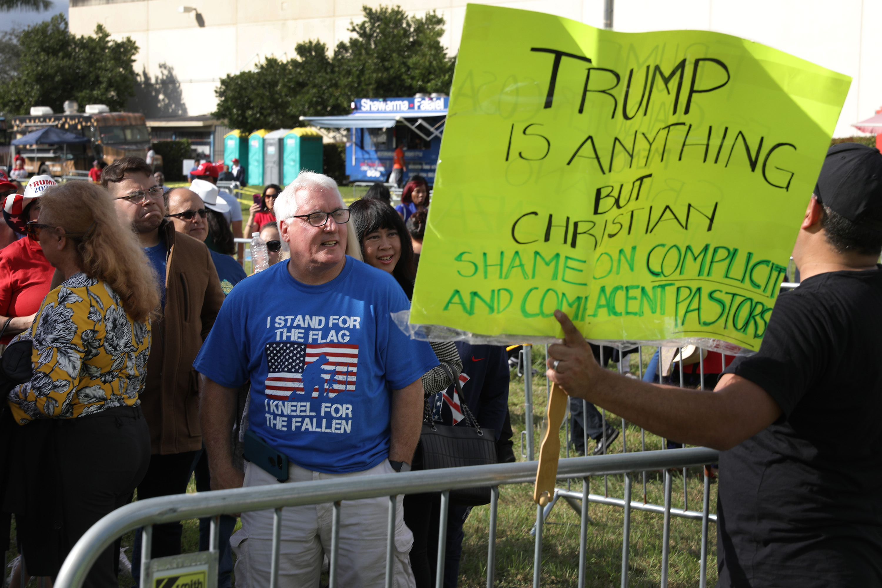 Pastor Guillermo Maldonado y Trump