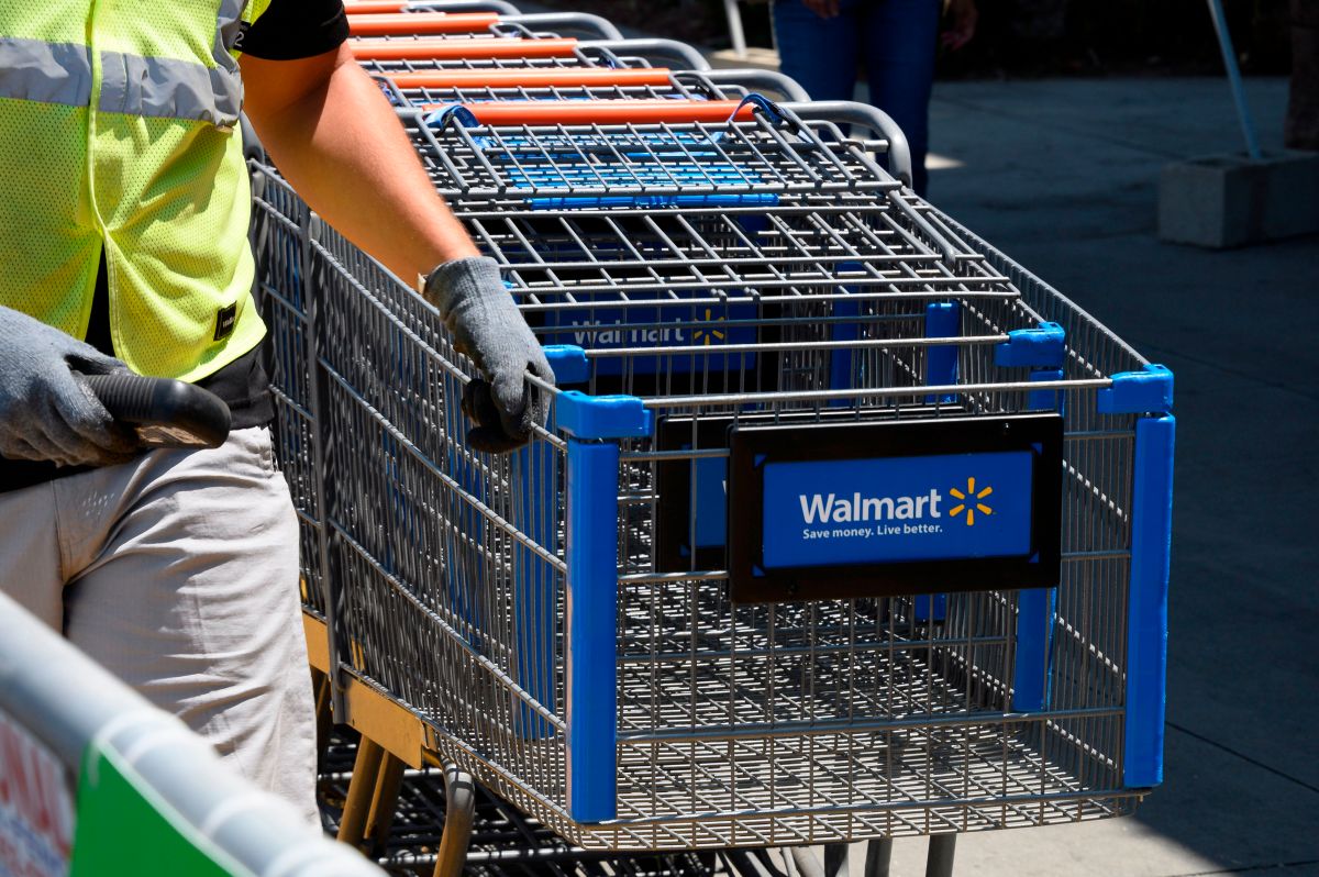 Walmart promete un aumento de salario superior a los 15 dólares por