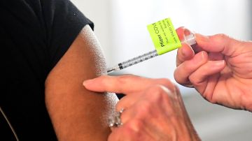 Vacuna coronavirus en California