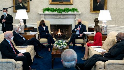 Nancy Pelosi y Joe Biden