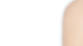 El estómago se expandirá más fácilmente si comes en exceso constantemente.