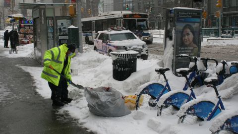 Hasta 22 pulgadas de nieve se esperan en la Gran Manzana.
