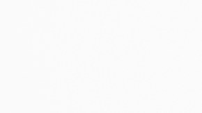 Las niñas de 2 y 10 años paseaban por las instalaciones del hotel, completamente solas.