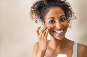 Cómo elegir la textura de los productos de belleza según tu tipo de piel