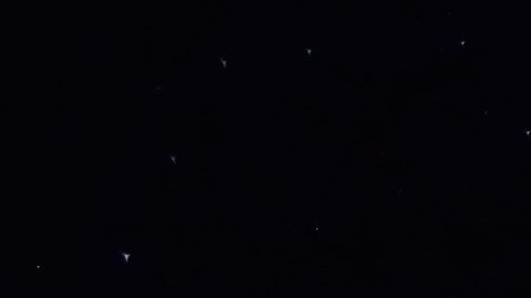 No soporta que sus amigos digan que los astronautas son "actores".