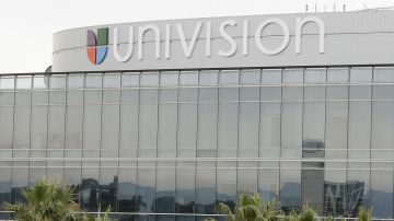 Con la adquisición de VIX, Univision planea ofrecer más de 30,000 horas de programación en español en su plataforma de streaming PrendeTV.