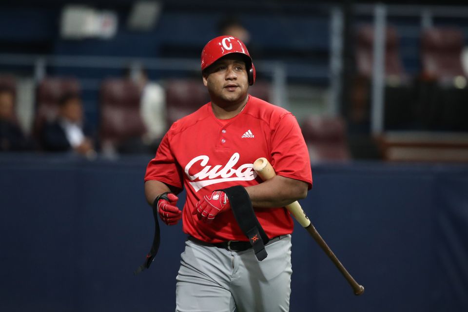 Cubano Alfredo Despaigne volvió a hacer historia en el béisbol japonés