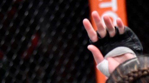 Amanda Nunes celebró con su bebé su victoria sobre Megan Anderson