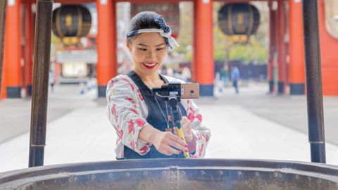 Amazon Explore te permite irte de compras a Tokyo de forma virtual y te envían lo comprado a casa.