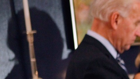 El sacerdote Kevin O'Brien conoce a los Biden desde hace 15 años.