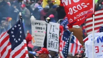 Autoridades temen una nueva protesta de los seguidores MAGA.
